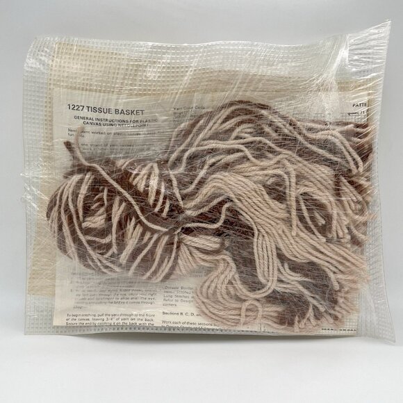 Vintage 80s Creative Circle 1227 Tissue Basket Brown Needlepoint Kit NEW - Picture 2 of 4